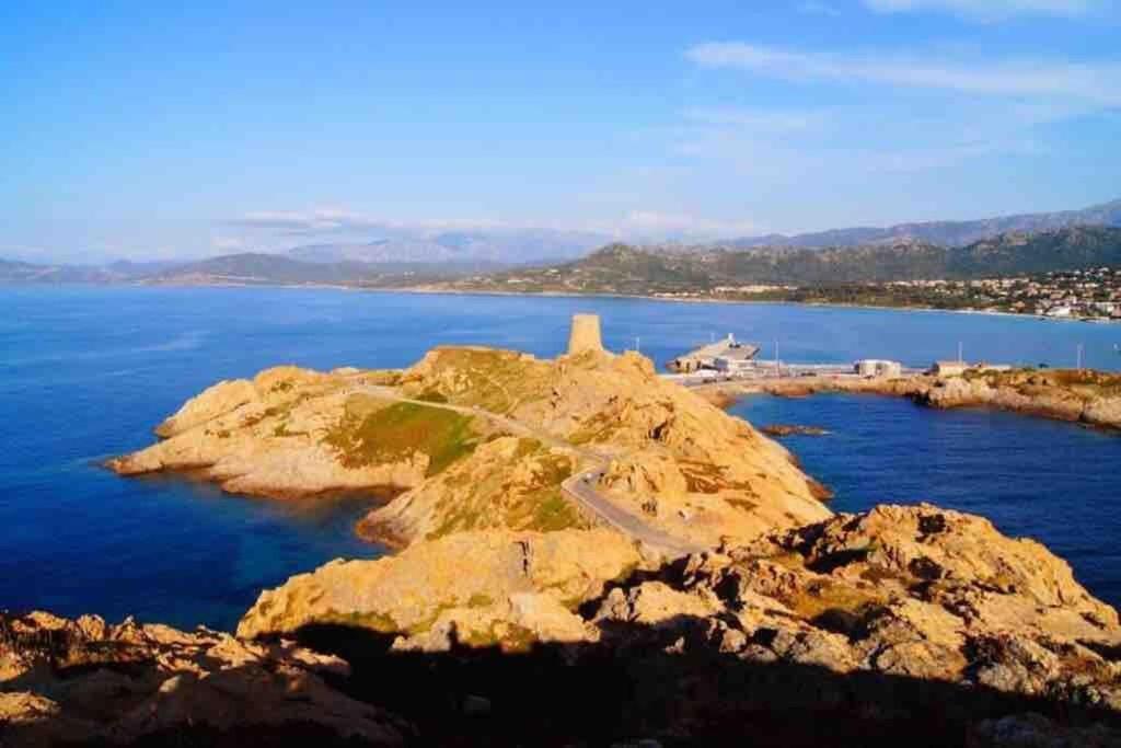 Joli Studio Tout Confort Proche Toutes Commodites Dans Residence Calme L'Ile-Rousse  Exterior photo